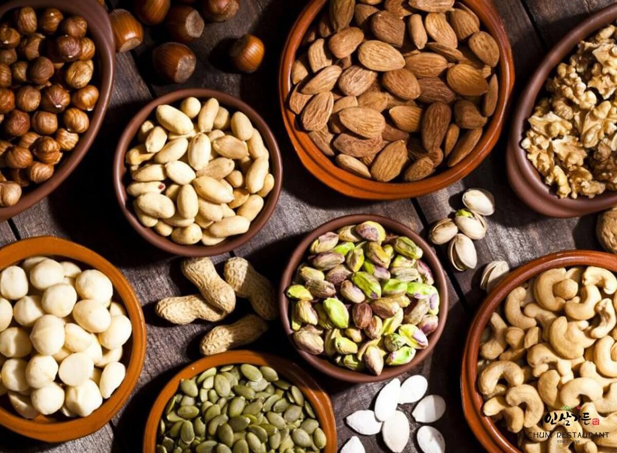Lợi ích từ các loại hạt nên ăn mỗi ngày
