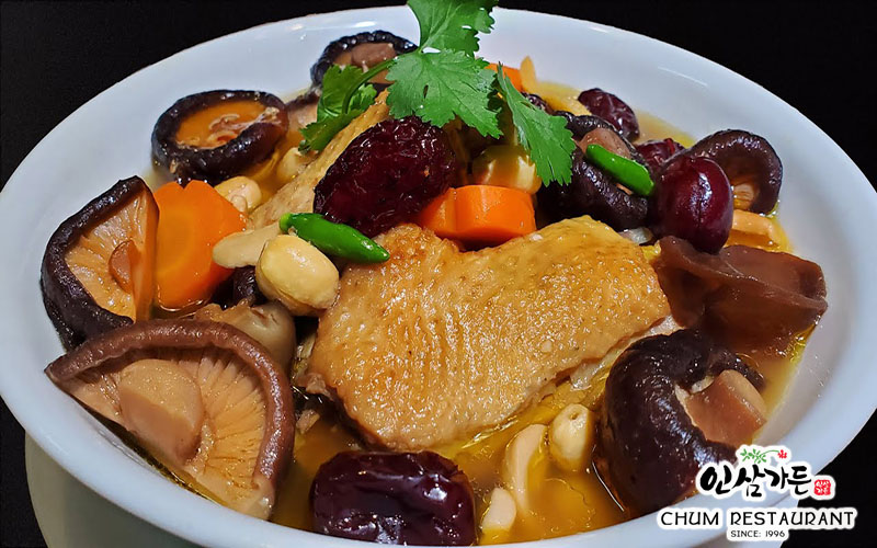 Gà hầm nấm đông cô